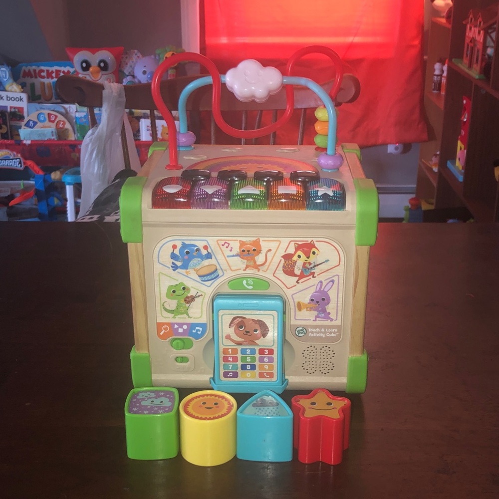 💙 no Multifunctional Wooden Learning Activity Cube